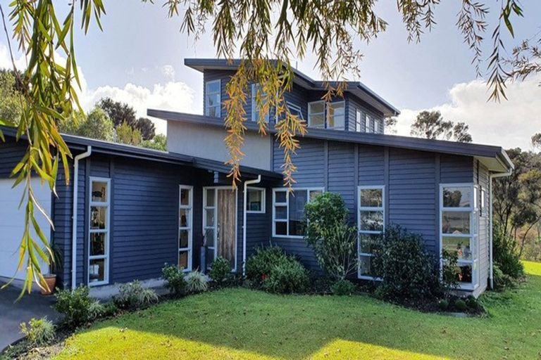 Photo of property in 37 Halyard Loop, Haruru, 0204