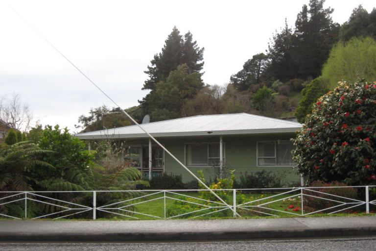 Photo of property in 71 Meihana Street, Takaka, 7110