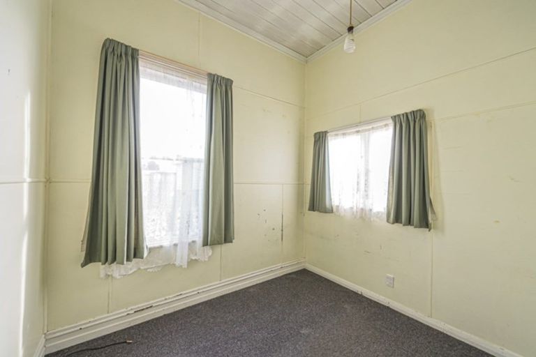 Photo of property in 26 Alma Road, Gonville, Whanganui, 4501