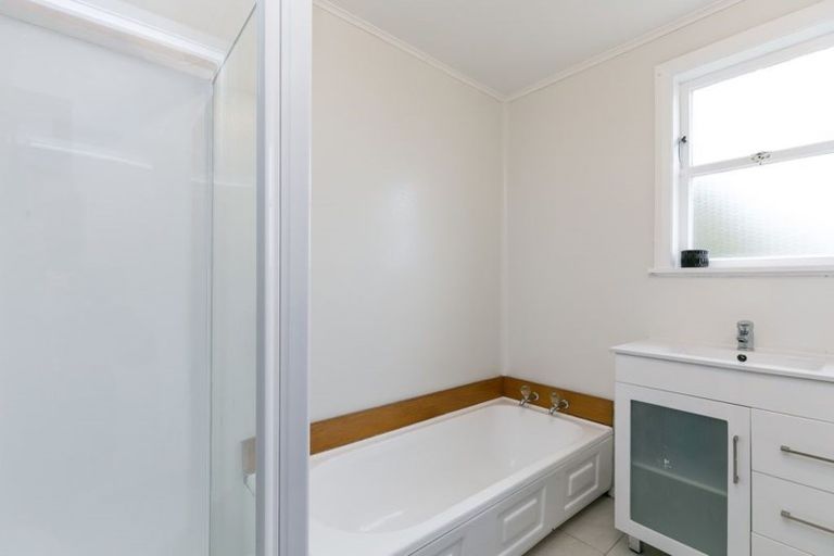 Photo of property in 3/37 Bould Street, Johnsonville, Wellington, 6037