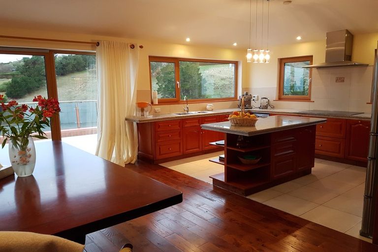 Photo of property in 7 Craigieburn Lane, Mount Pleasant, Christchurch, 8081