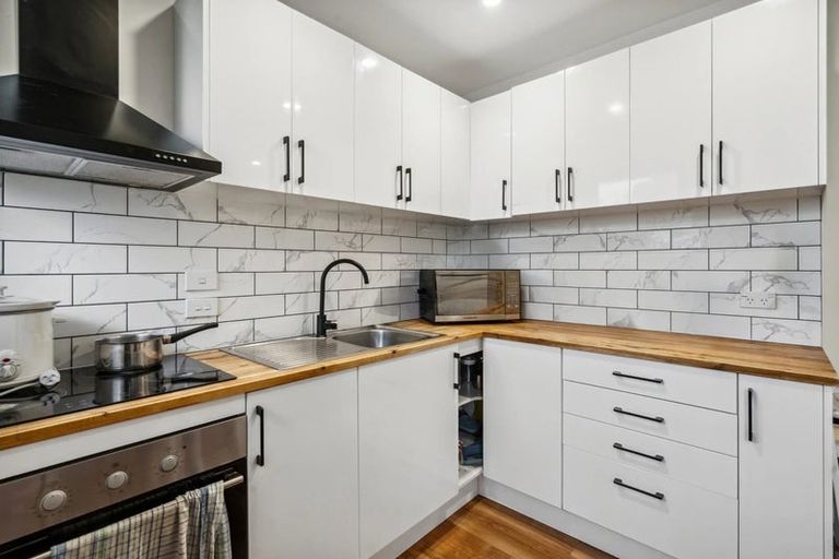 Photo of property in 4/17a Miro Street, Trentham, Upper Hutt, 5018