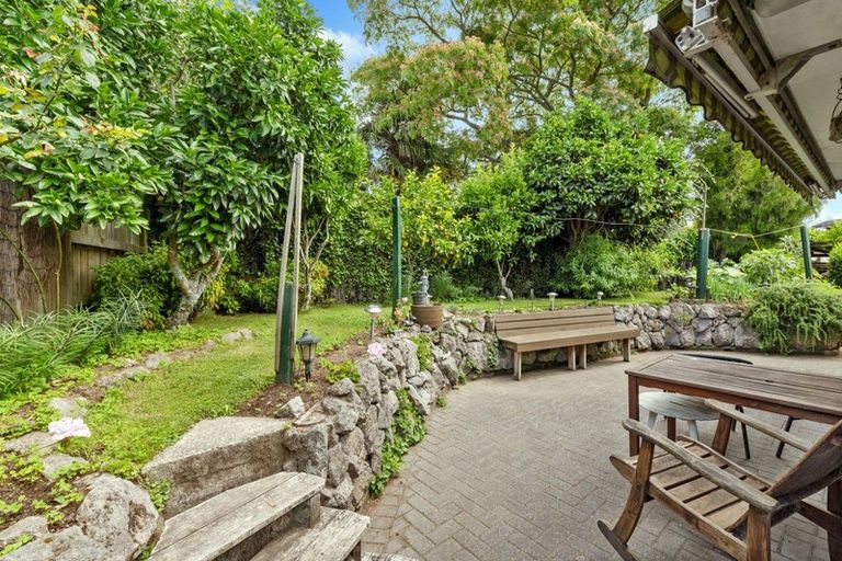 Photo of property in 52 Lynmore Avenue, Lynmore, Rotorua, 3010