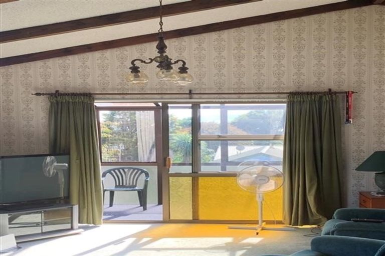 Photo of property in 100 Dorset Avenue, Lynmouth, New Plymouth, 4310