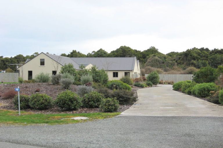 Photo of property in 146 Oreti Road, Otatara, Invercargill, 9879