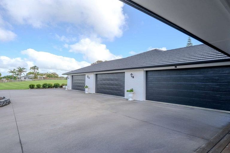 Photo of property in 77 Skudders Beach Road, Kerikeri, 0294