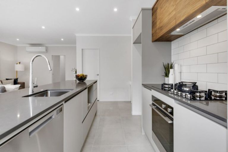 Photo of property in 46 Nganui Avenue, Takanini, 2112