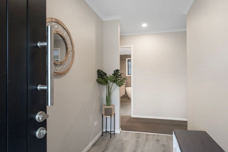 Photo of property in 17 Monarch Drive, Ashhurst, 4810