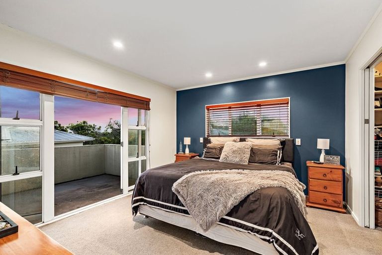 Photo of property in 9 Chorley Avenue, Massey, Auckland, 0614