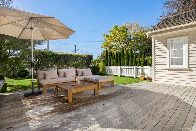 Photo of property in 37a Knighton Road, Hillcrest, Hamilton, 3216