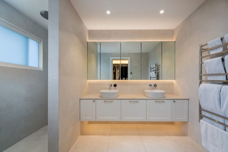 Photo of property in 1/30 Ocean View Road, Milford, Auckland, 0620