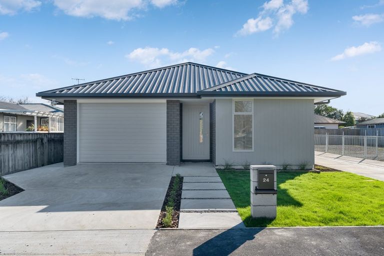 Photo of property in 22a Sussex Street, Levin, 5510