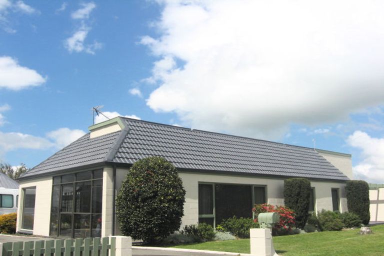 Photo of property in 1 Redwood Place, Oxford, 7430