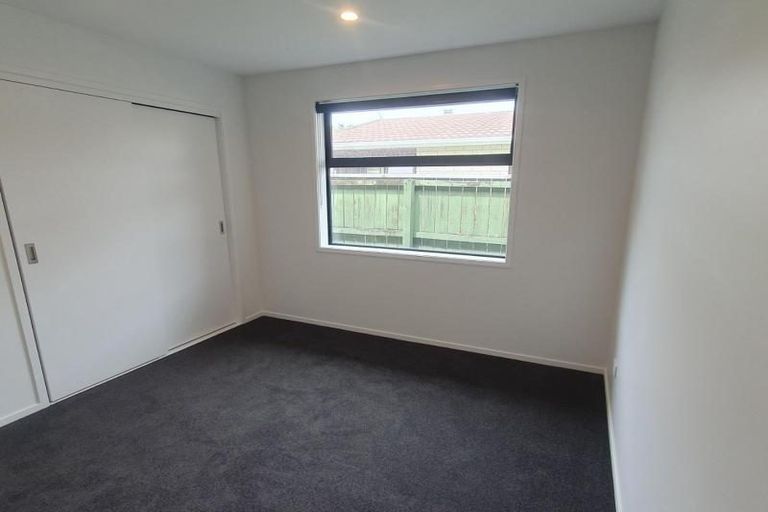 Photo of property in 5 Massey Street, Westown, New Plymouth, 4310