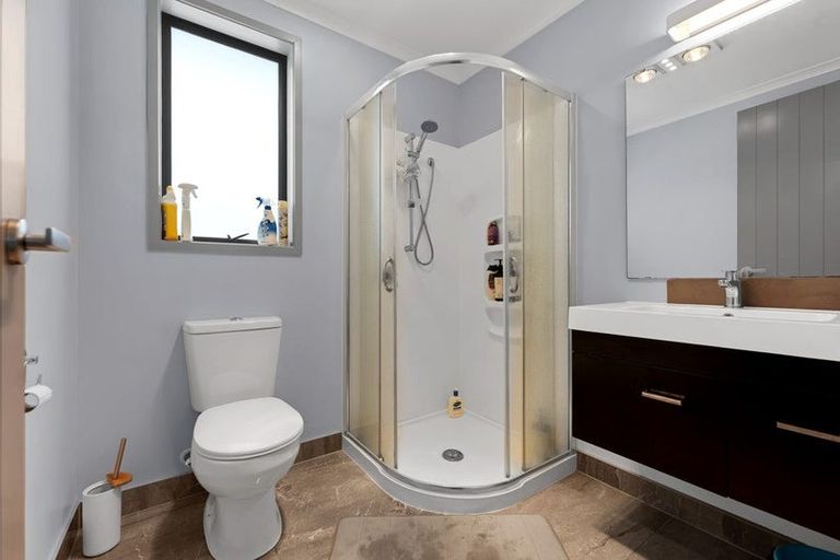 Photo of property in 2/65e Metcalfe Road, Ranui, Auckland, 0612