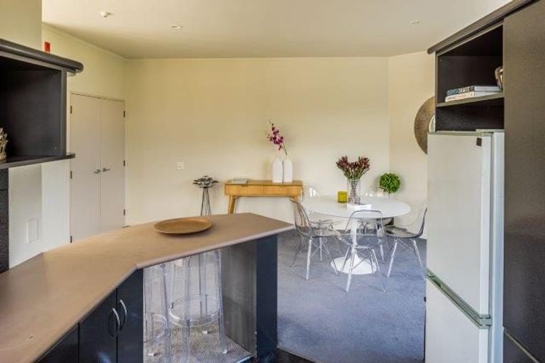 Photo of property in 564i Adelaide Road, Berhampore, Wellington, 6023