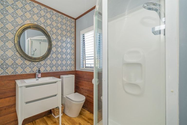 Photo of property in 4 School House Lane, Whitianga, 3510