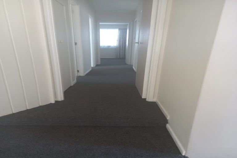 Photo of property in 15 Penrith Street, Westown, New Plymouth, 4310