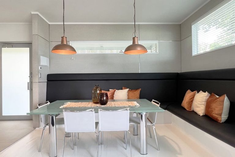 Photo of property in 75a Arthur Street, Onehunga, Auckland, 1061