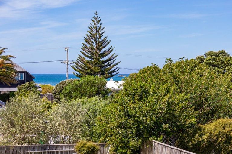 Photo of property in 61 Pinedale Crescent, Riversdale Beach, Masterton, 5872