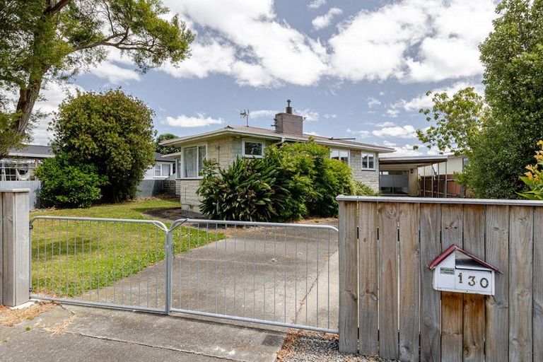 Photo of property in 130 Gillespies Line, Cloverlea, Palmerston North, 4412