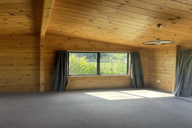 Photo of property in 71 Delhi Avenue, Aramoho, Whanganui, 4500