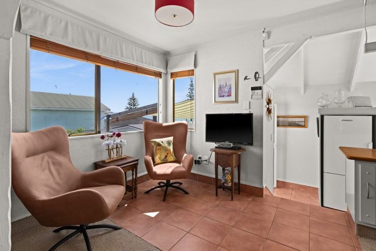 Photo of property in 3/46 The Esplanade, Westshore, Napier, 4110