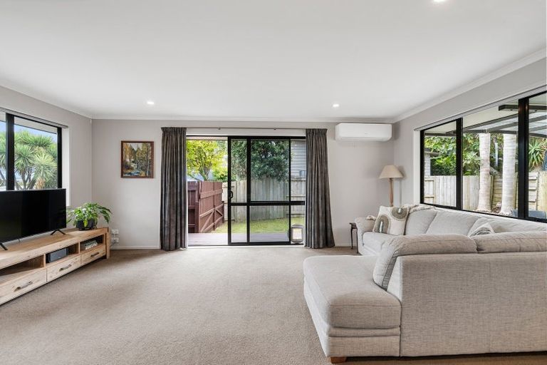 Photo of property in 6 Atkins Way, Ohauiti, Tauranga, 3112