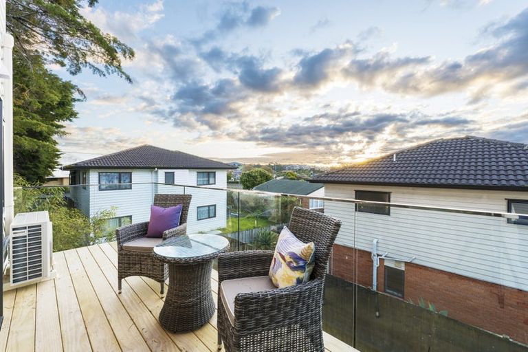 Photo of property in 14f Geordie Street, Henderson, Auckland, 0612