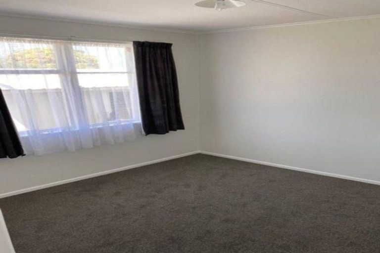 Photo of property in 12 Mosston Road, Castlecliff, Whanganui, 4501