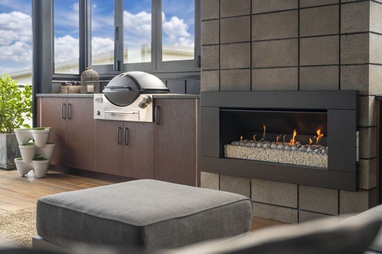 Photo of property in 21 Coprosma Crescent, Waipahihi, Taupo, 3330