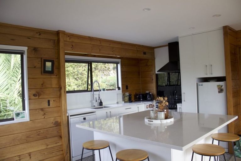 Photo of property in 47 Stillwater Crescent, Stillwater, Silverdale, 0993