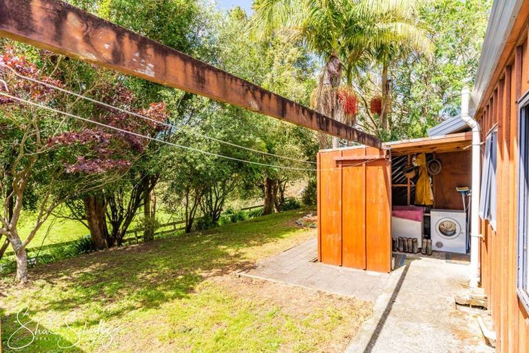 Photo of property in 9 Bickerstaffe Road, Maungaturoto, 0520