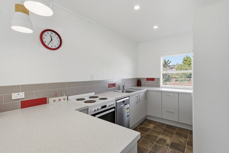 Photo of property in 257b Ngatai Road, Otumoetai, Tauranga, 3110