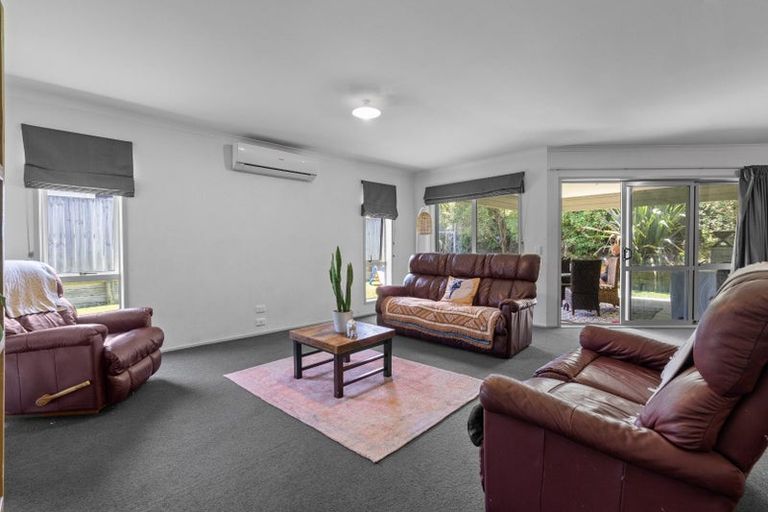 Photo of property in 30 Patatee Terrace, Baverstock, Hamilton, 3200