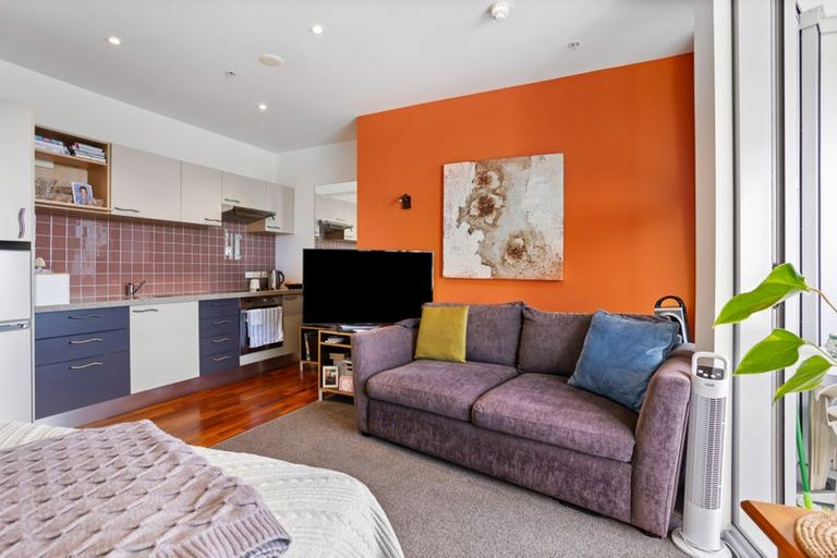 Photo of property in 812/11 Tamariki Avenue, Orewa, 0931