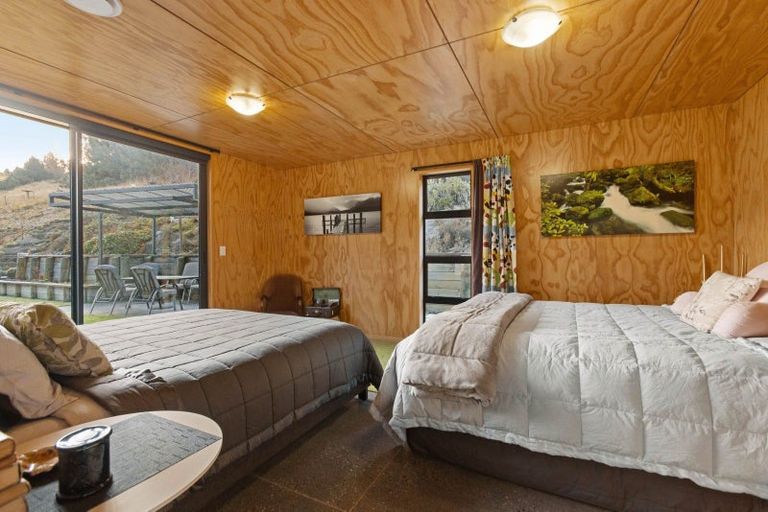 Photo of property in 36 Shields Street, Clyde, 9330