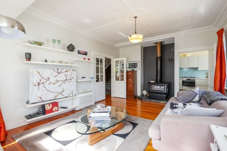 Photo of property in 4 Sim Street, Maori Hill, Dunedin, 9010