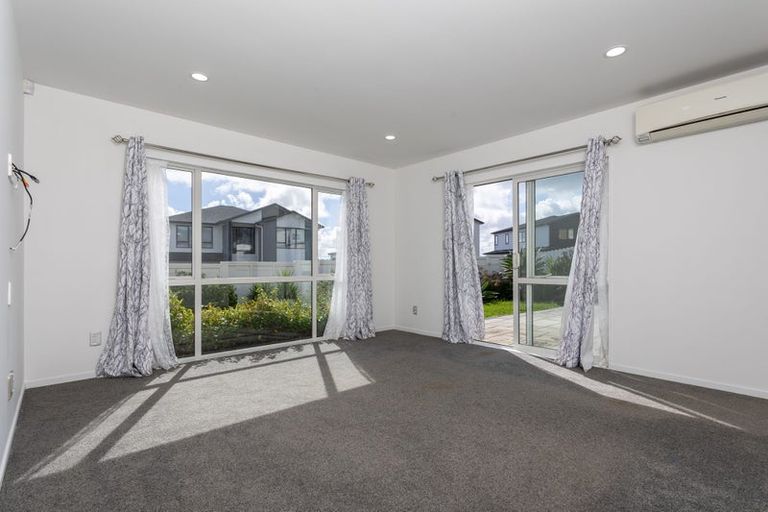 Photo of property in 7 Cumulus Way, Ranui, Auckland, 0612