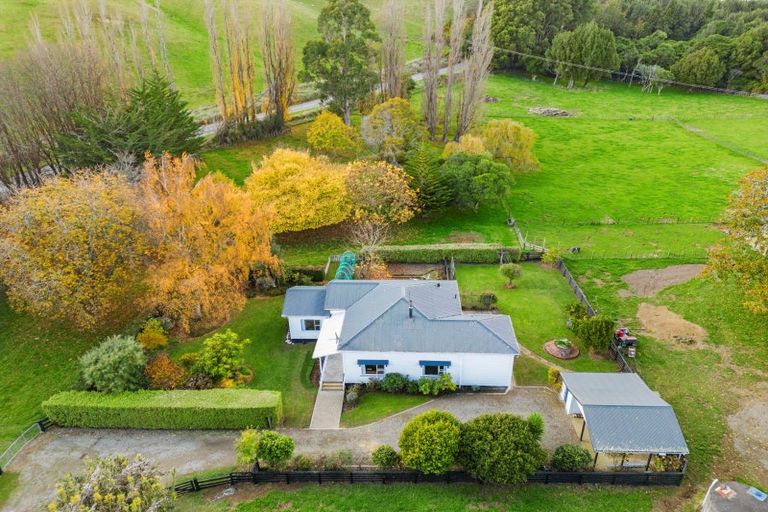 Photo of property in 1723 Cheltenham Hunterville Road, Waituna West, Rewa, 4780