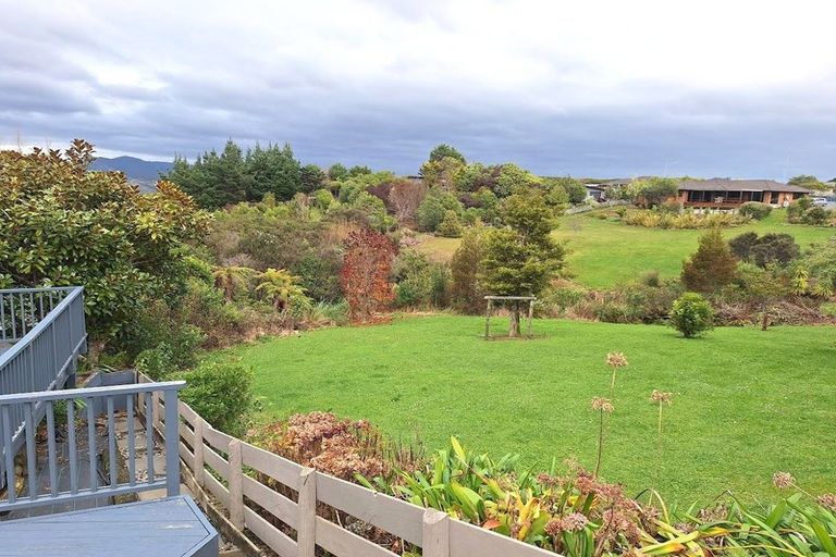 Photo of property in 82a Kirton Drive, Riverstone Terraces, Upper Hutt, 5018