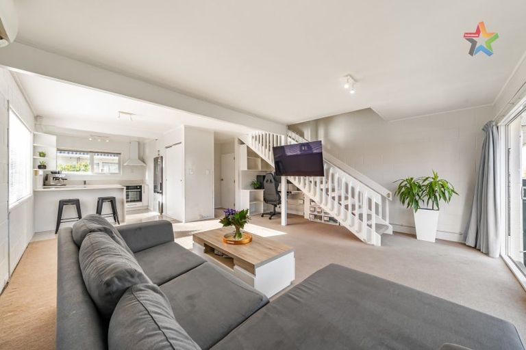 Photo of property in 10/14 Mudie Street, Alicetown, Lower Hutt, 5010