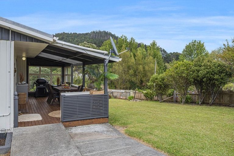 Photo of property in 57 View Road, Hikurangi, 0114