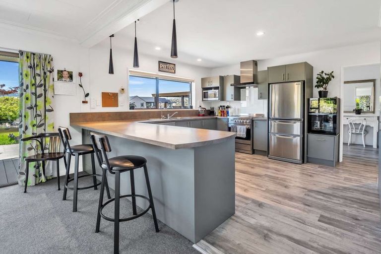 Photo of property in 128 Sparks Road, Hoon Hay, Christchurch, 8025