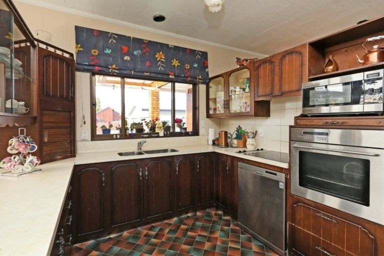 Photo of property in 908 Saint Aubyn Street East, Parkvale, Hastings, 4122