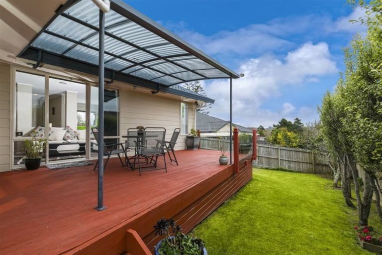Photo of property in 78 Kingdale Road, Henderson, Auckland, 0610