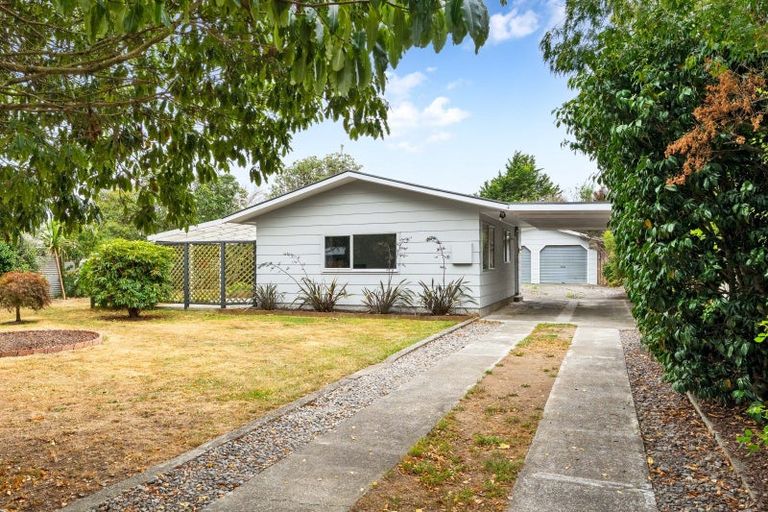 Photo of property in 14 Frederick Street, Carterton, 5713