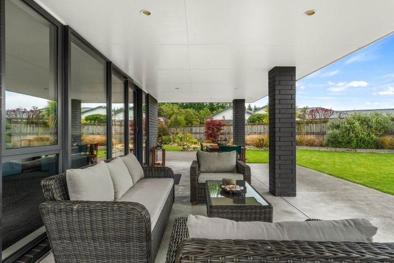 Photo of property in 32 Mill Grove, Clareville, Carterton, 5713
