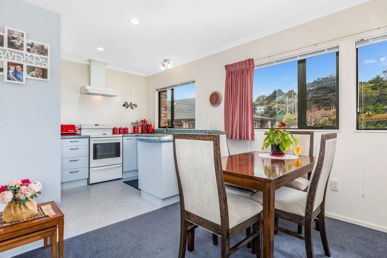 Photo of property in Redwood Village, 2/42 Main Road, Tawa, Wellington, 5028