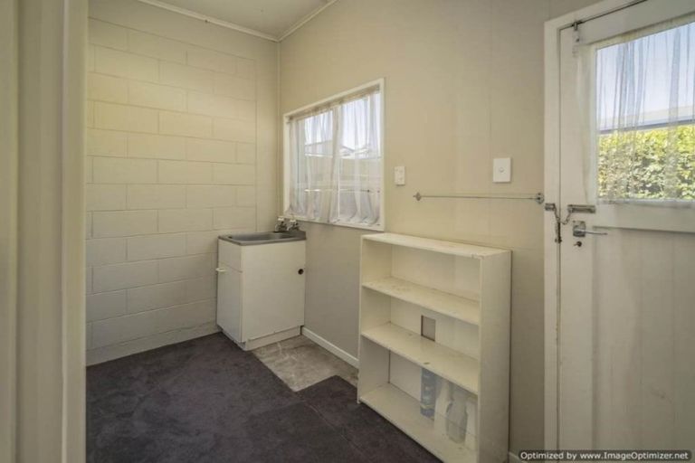 Photo of property in 2/11 Exeter Street, Stoke, Nelson, 7011